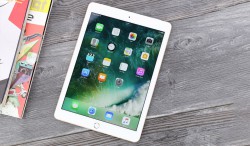 Có nên mua iPad 2017 ? Đánh giá iPad Gen 5 2017 sau 5 năm ra mắt