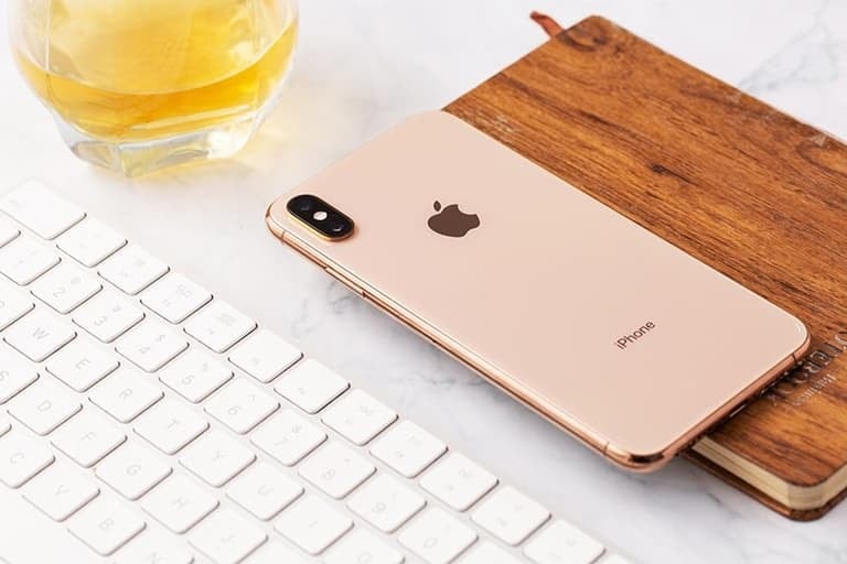 Rẻ hơn 1 triệu - Mua iPhone Xs Max cũ hay Xs Max mới