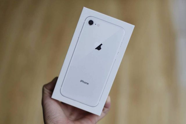 iPhone 8 giảm giá, iPhone khoá mạng giảm theo - Di Động Thông Minh