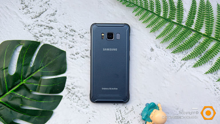Trên tay Samsung Galaxy S8 Active cũ - Vừa rẻ, vừa khoẻ lại siêu bền