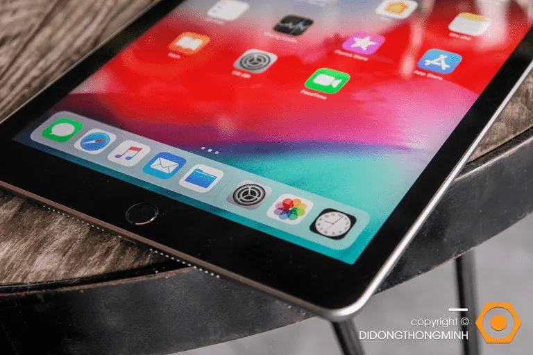 iPad Gen 6 2018 32Gb Cũ (4G + Wifi) - Đẹp 99%