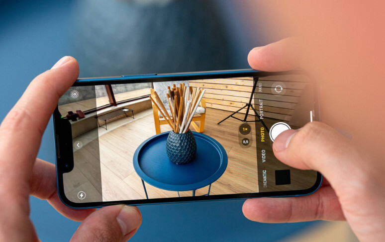 iPhone 13 Mini 128GB có camera nâng cấp cảm biến, quay phim Cinematic