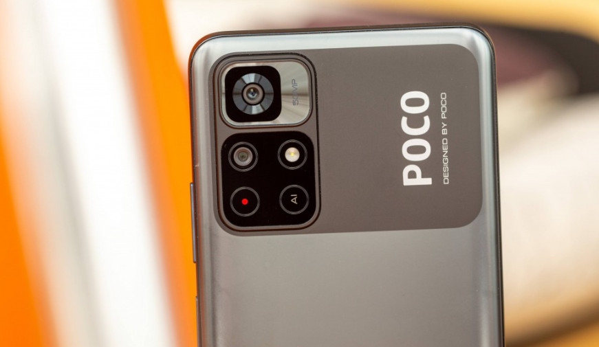 POCO M4 Pro sở hữu thiết kế đẹp mắt đi kèm là hệ thống ba camera ấn tượng với cảm biến chính 64 MP