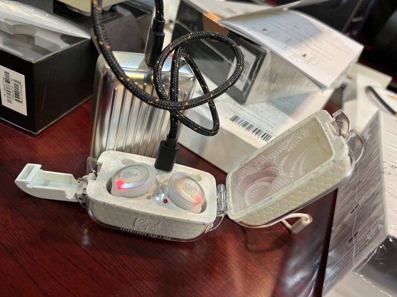 mở hộp klipsch Sport