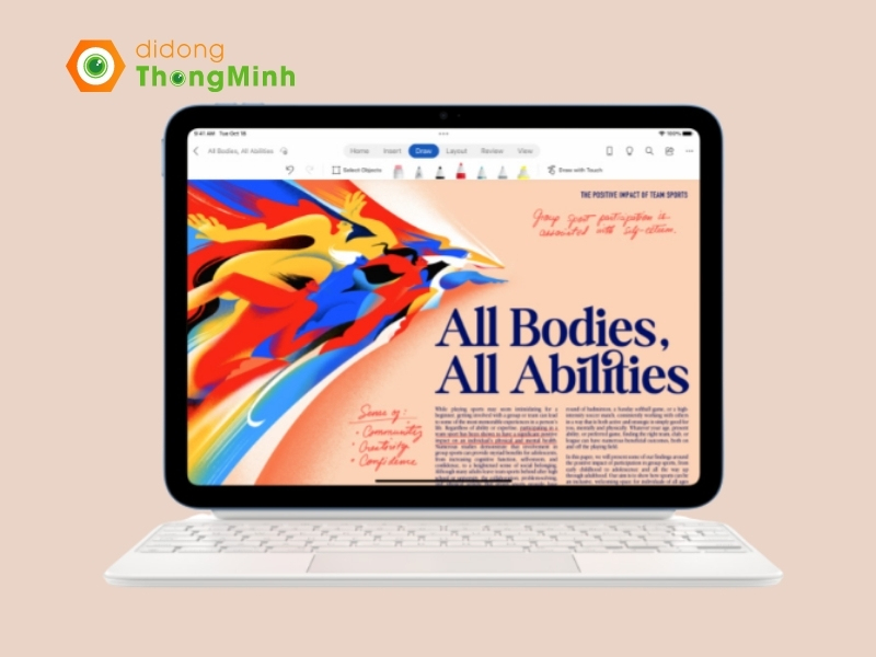 Thiết bị sở hữu màn hình hiển thị sắc nét cùng kích thước lớn