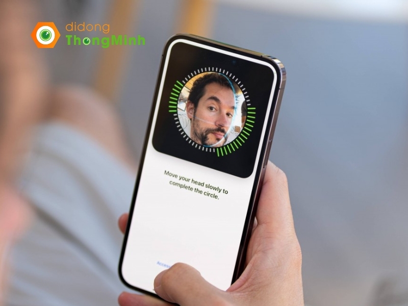 iPhone 14 Pro Max sử dụng màn hình chất lượng cao với tầm nền AMOLED