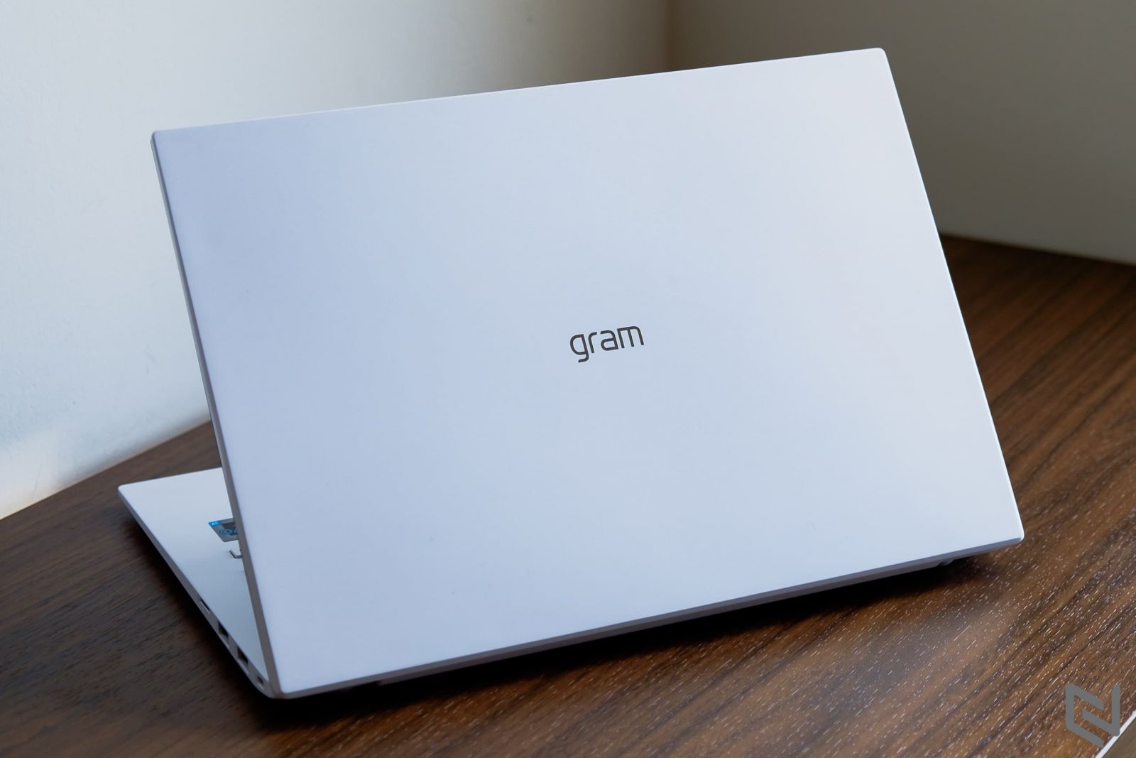 Thiết kế LG Gram 2021 siêu đẹp, giúp cải thiện khả năng làm việc đáng kể