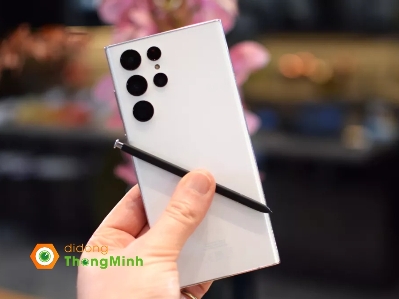 Thiết kế Samsung Galaxy S23 Ultra
