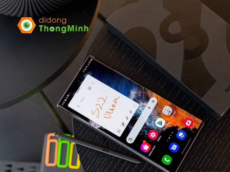 Galaxy S22 Ultra vẫn khẳng định sức hút của mình trên thị trường điện thoại