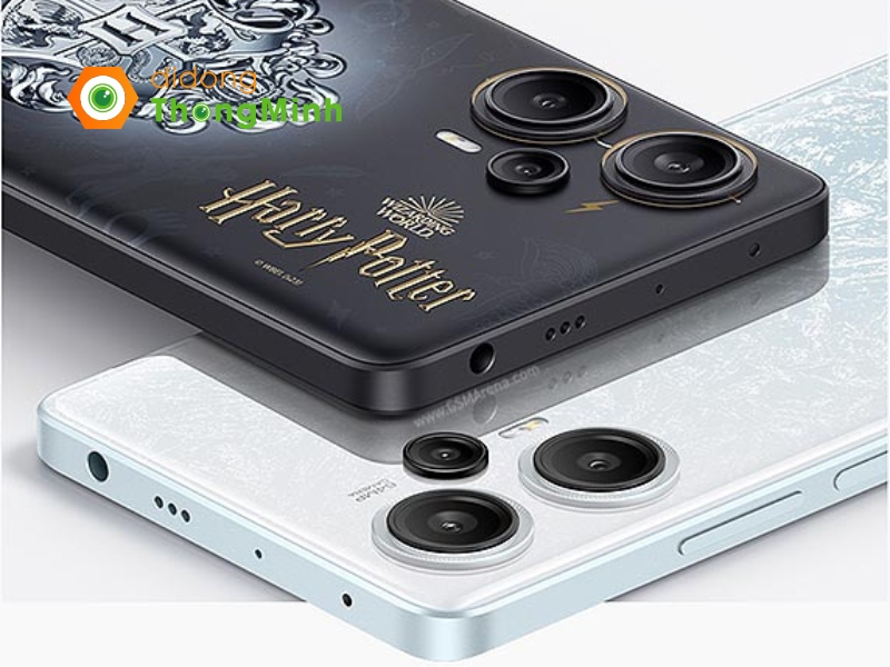  Redmi Note 12 Turbo 8GB/256GB khá nhẹ, cầm nắm dễ dàng