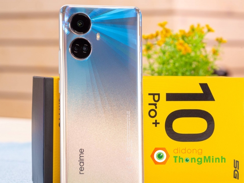 Realme 10 Pro+ trở nên thật khác biệt với thiết kế màn hình cong, viền mỏng hết sức ấn tượng