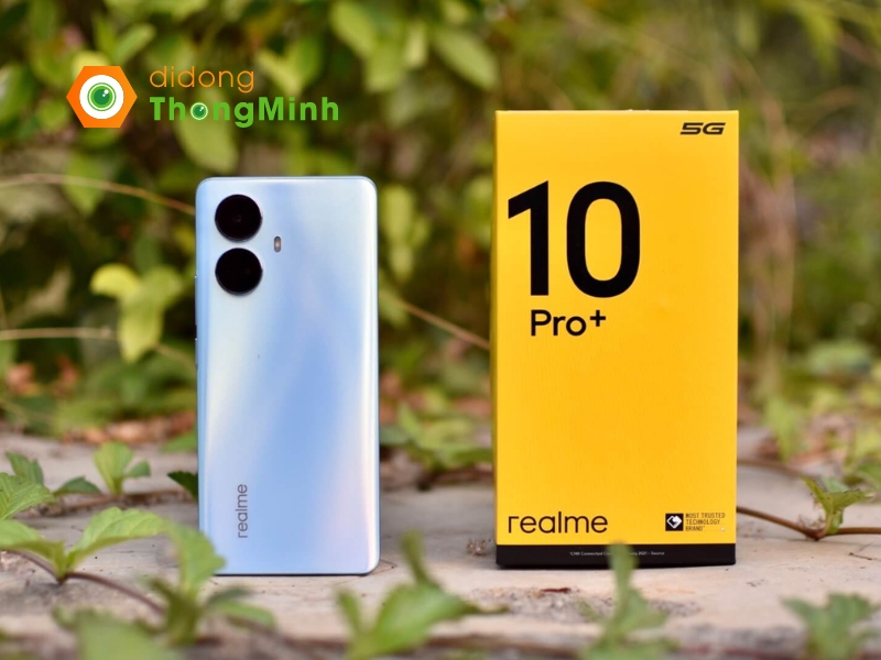 Realme 10 Pro+ thiết lập bộ ba camera phía sau với cảm biến chính lên tới 108 MP