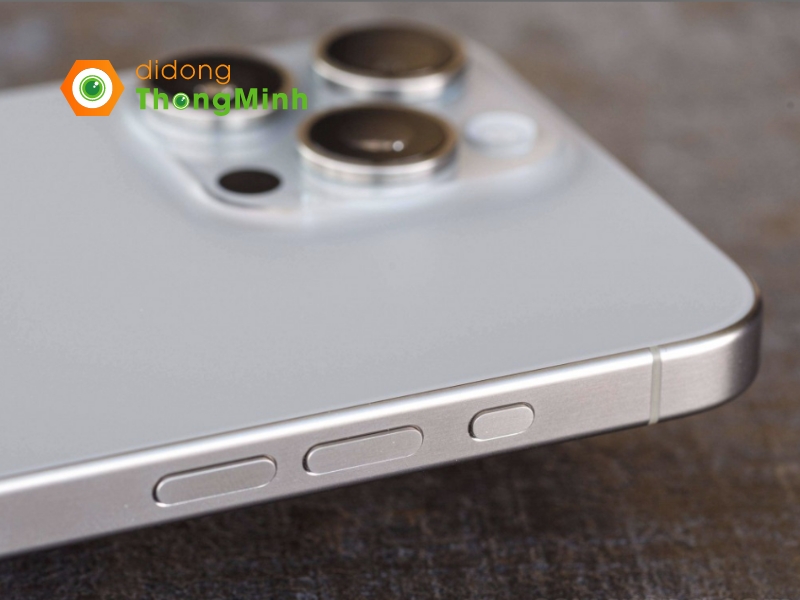 Apple đã trang bị cho iPhone 15 Pro Max một hệ thống camera vượt trội, với nhiều tính năng đáng chú ý