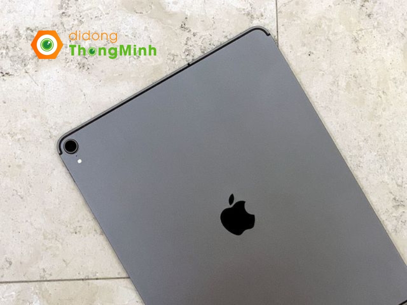 iPad Pro 11 inch 2018 Wifi 64GB Cũ cung cấp khả năng quay video 4K