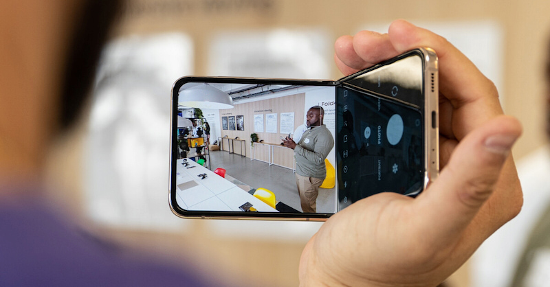 Samsung Galaxy Z Flip5 Chính hãng