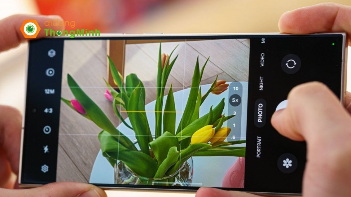 Camera zoom độ phân giải 50 MP mới