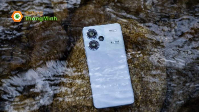 Hiệu năng siêu mạnh mẽ nhờ chip Dimensity 7200 Ultra