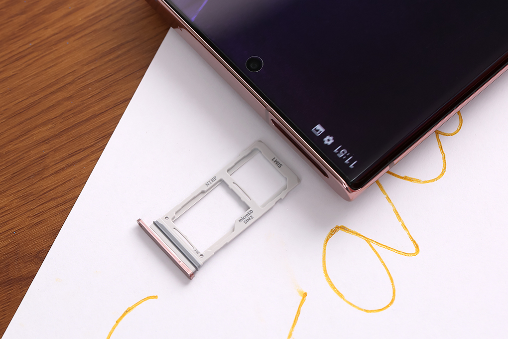 samsung-galaxy-note-20-ultra-vang-dong-9-org.jpeg