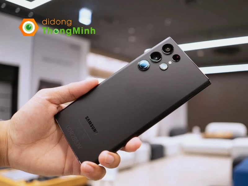 Hình ảnh thiết kế của Samsung Galaxy S22 Ultra 5G Mỹ Cũ